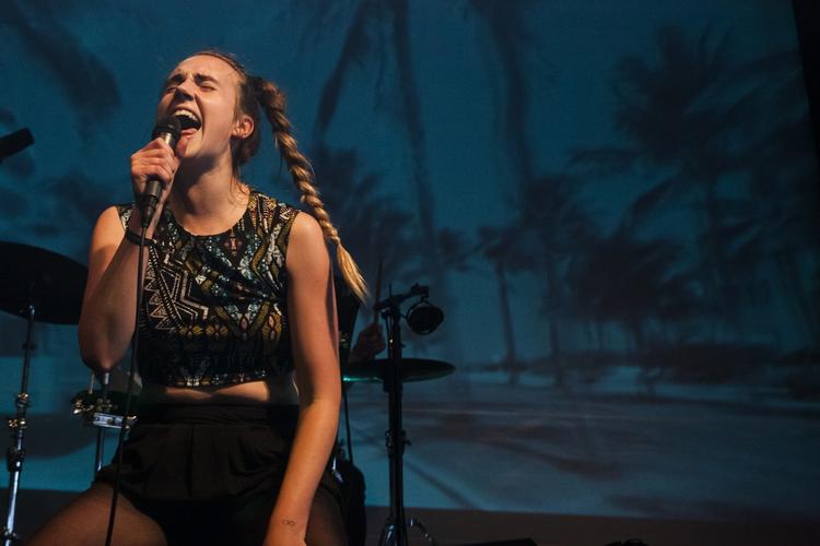 Rost. Selvom sangerinden MØ kun har udgivet tre sange, er hypen omkring hende enorm. Senere på sommeren spiller hun på Trailerpark Festival. 