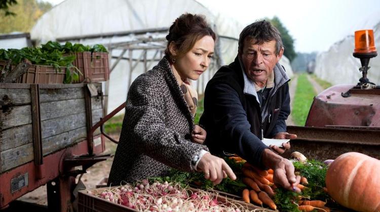 Nostalgi. Kokken Hortense Laborie, spillet af Catherine Frot, drager ud til grøntsagsproducenterne i provinsen for at få fat i de rigtige råvarer til de gode og enkle måltider, præsidenten sætter pris på. 