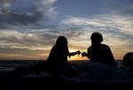 Sommerligt. Selv om en større kendisfest blev holdt samtidig med  festivalen 'Musik i Lejet', har Tisvilde egentlig været et roligt sted de seneste par dage. 