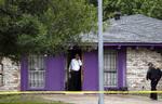 USA. Det var her, i et hus i Texas, at fire mænd blev holdt fanget i en årrække. 