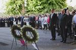 Sammenhold. Statsminister Jens Stoltenberg (Arbeiderpartiet) opfordrede i sin tale nordmændene til at værne om deres værdier om blandt andet åbenhed. Billedet her er fra sidste års markering ved regeringsbygningen i Oslo. 