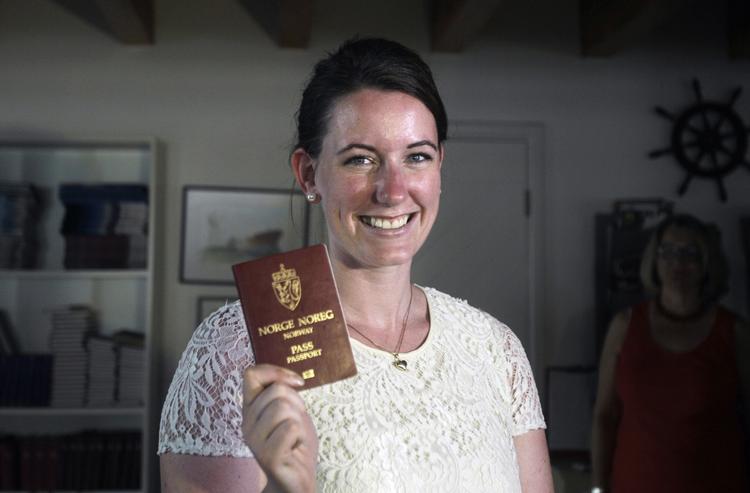 FRIHED. Norske Marte Dalelv har fået sit pas igen og kan rejse ud af Dubai, efter at hun er blevet benådiget af emiren. 