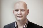 MF. »Jeg er temmelig rundt på gulvet«, siger Jakob Engel-Schmidt, der netop har fået at vide, at han skal i Folketinget. 