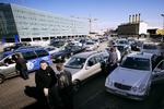 Passagerer oplever, at taxachauffører nægter at køre korte ture. Det vil Københavns Lufthavn og Taxinævnet nu sætte ind imod. 