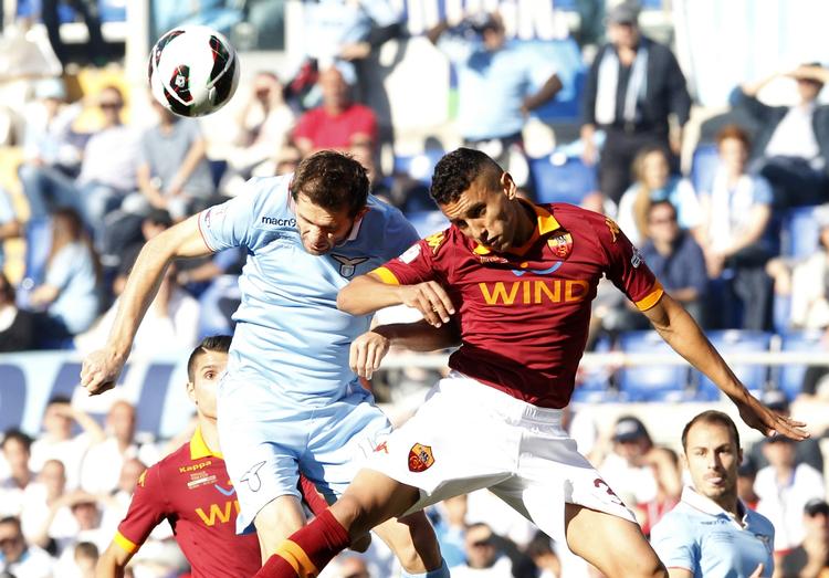 syg? Marquinhos (th) under pokalfinalen i Italien, hvor Roma tabte med 1-0 til Lazio i et romersk lokalopgør. 