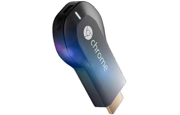 OVERFØRT. Med en lille ny HDMI-nøgle fra Google, kan Android-ejere nu streame indhold fra telefoner og tablets til tv'et, ligesom Apple-ejere har kunnet det med AirPlay i nogle år. (Foto: Google) 