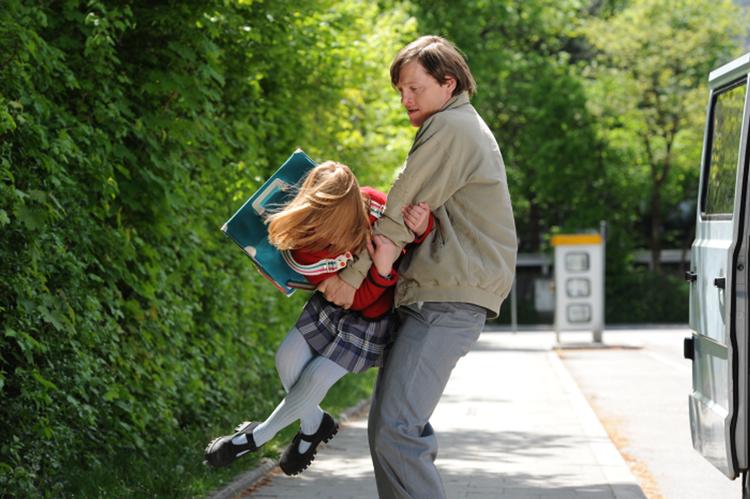 Ros Thure Lindhardt får ros for sit skuespil, men det er ikke nok til at redde filmen. 