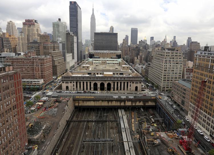 UDBYGNING. Madision Square Garden må vige pladsen for en udbygning af Penn Station, som ses i forgrunden. 