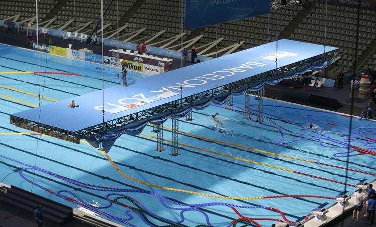 VM-KLAR. De fire danskere fik i dag mulighed for at træne i Palau Sant Jordi, hvor der også skal afvikles VM-konkurrencer i synkro. 
