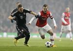 kåring. Bastian Schweinsteiger (tv) under en kamp mod Arsenal i Champions League, som Bayern endte med at vinde. 