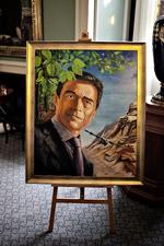 Utraditionelt. Simone Aaberg Kærn beskrev selv rollen som officiel statsministerportrættør som et »Højrisikovalg«, efter afsløringen af det meget politiske billede af statsminister under Afghanistan-invasionen, Anders Fogh Rasmussen. 