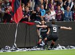 Jubel. Petter Andersson fra FCM scorer til 1-0. 
