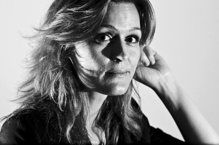 Stjerne. Randi Laubek tager udgangspunkt i sig selv og er samtidig meget privat. Det er svært i hendes branche. 
