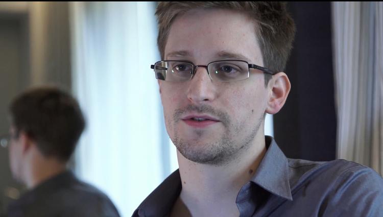 Afpresning. USA's implicitte trussel om sanktioner mod landet, der vælger at give Edward Snowden asyl, har været tilstrækkelig til at skræmme langt de fleste demokratiske lande fra ideen. 