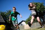 Hårdt arbejde. Tvillingerne Gabriel og Barbara på 10 år går begge på Køge Private Realskole, hvor fransk, tysk, engelsk og kinesisk er på skemaet fra 0. klasse. 
