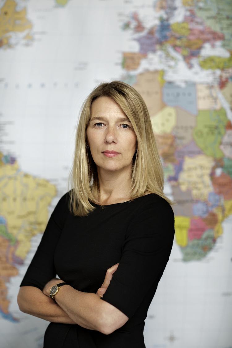JOBSKIFTE. Politikens Kultur- og debatredaktør Anita Bay Bundegaard skal fremover være direktør for den internationale paraplyorganisation Save the Children i Genève, der bl.a. omfatter Red Barnet. 