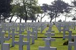 Normandiet. Amerikanerne har igennem to verdenskrige stedt 125.000 soldater til hvile i europæisk jord, foruden de næsten 100.000, man aldrig fandt. 
