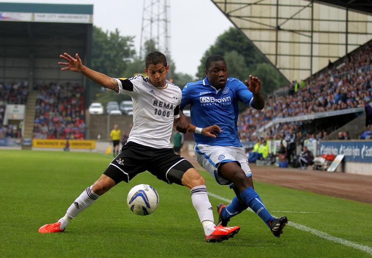 fejlkøb. Cristian Gamboa (tv) var ikke nogen succes i FCK, som først udlejede spilleren til Rosenborg for i slutningen af 2012 at sælge ham til den norske klub. 