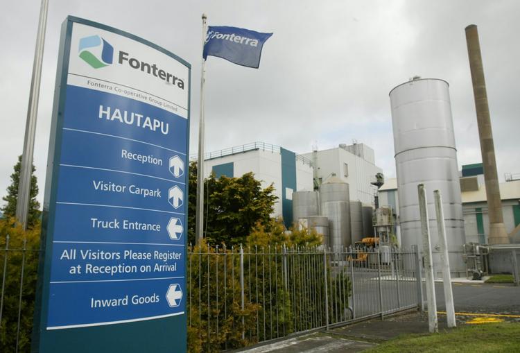 GIFT. Coca Colas kinesiske datterselskab er et af de firmaer, der har købt det potentielt forgiftede produkt fra Fonterra. 