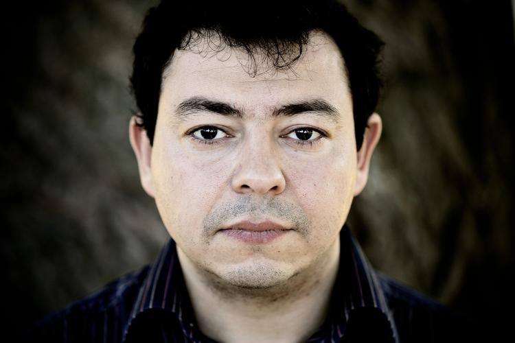 Sikkerhed. Den tidligere imam Ahmed Akkari taler i aften på et debatmøde på Kolding Bibliotek, hvor han fortæller om sin nye holdning til Jyllands-Postens Muhammed-tegninger. Politiet holder øje med arrangementet. 