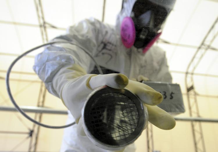 Radioaktiv. Grundvand fra det havererede atomkraftværk i Fukushima siver ud i Stillehavet. 