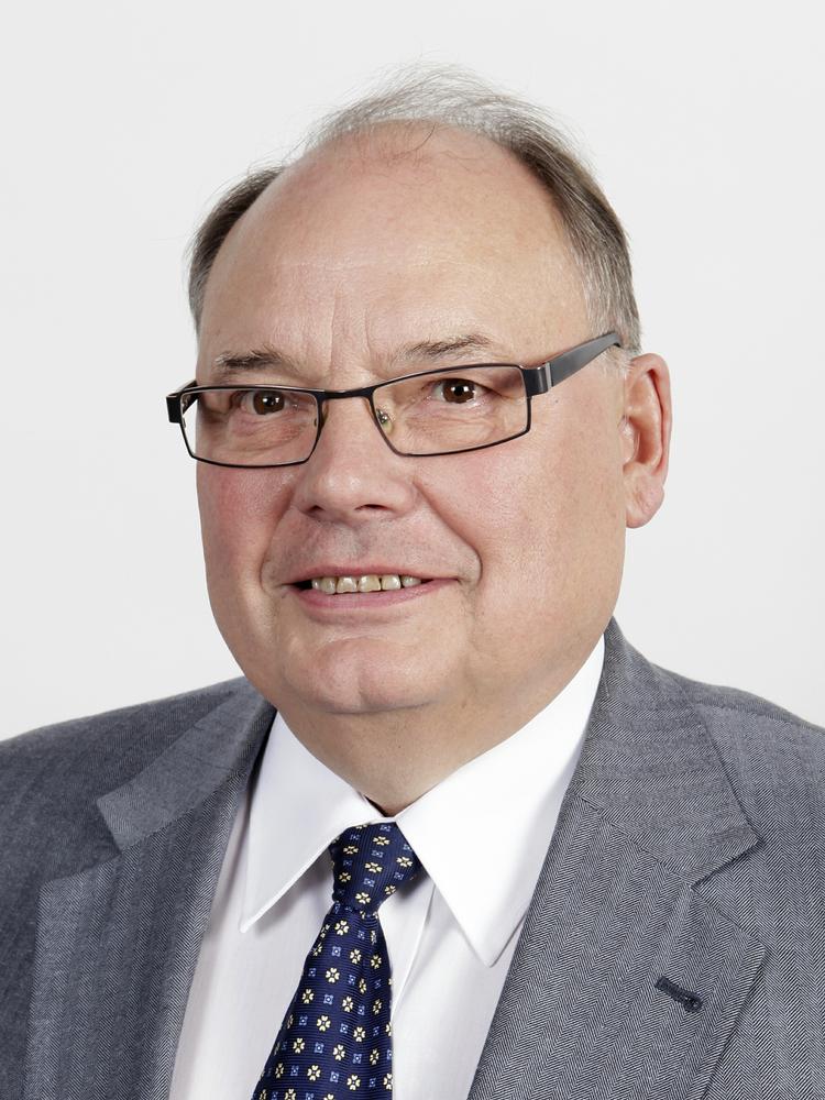 Udfordrer. »Vi peger på den mest kvalificerede, ligegyldigt partifarve, så det kan jo ikke blive Johannes Hecht«, siger Per Slot, stifter af ny borgerliste om den siddende borgmester. 