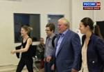 ASYL. Edward Snowden fotograferet, da han den 1. august kunne forlade Moskvas lufthavn efter at være bevilget afsyl af de russiske myndigheder. 