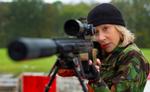 Kugleregn. Helen Mirren i rollen som sexet actionwoman. 