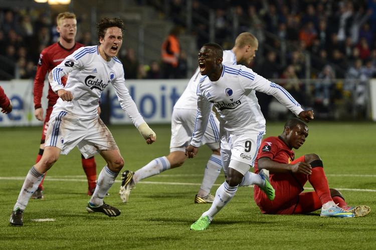 underligt. FCK og FC Nordsjælland kæmpede om førstepladsen i Superligaen sidste gang de mødtes. Nu kæmper de om at komme væk fra bunden. 