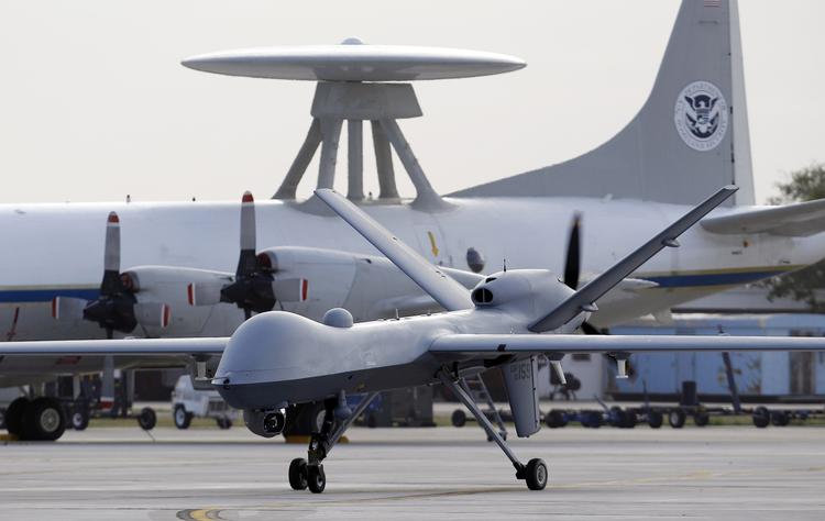 LUFTVÅBEN. Her ses en Predator B-drone ved en luftbase i Texas. 