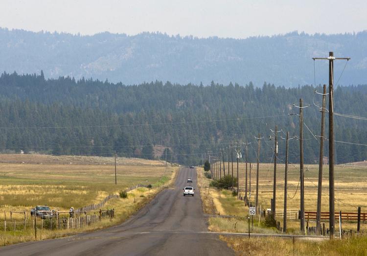 EFTERSØGNING. Politiet leder nu efter en 40-årig mand og en 16-årig pige, han frygtes at have bortført, i et stort naturområde i det nordlige Idaho. 