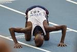 VINDER. 30-årige Mo Farah efter sejren i 10.000 meter-finalen lørdag aften i Moskva. 