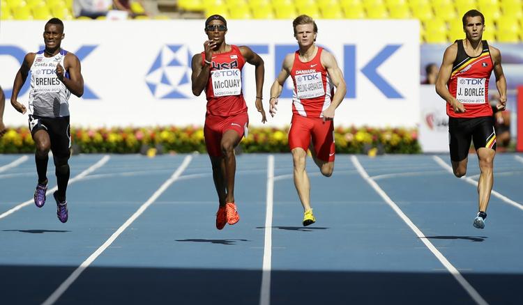 fremad. Nick Ekelund-Arenanders flotte løb forlænger danskerens deltagelse ved VM i atletik til i hvert fald morgen aften, hvor semifinalen i 400 meter løbes. Danskeren ses som nummer tre fra venstre. 