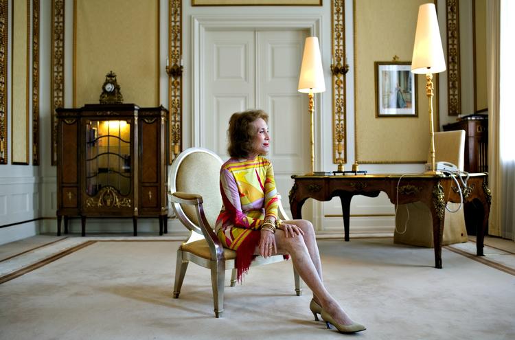 Ikon. Helen Gurley Brown var pioner for den seksuelle frigørelse i 1960'erne og chefredaktør for Cosmopolitan i over tre årtier, men Rasmus Brygger mener ikke, at magasinet lever op til sit ry. 