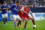 3-3. Bundesligaen er kommet i gang med et brag og en masse scoringer. Schalke og Hamburg fortsatte stimen i dag. 
