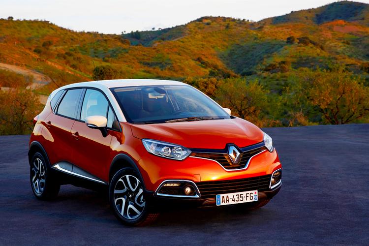 Nedsat. Der er en rabat på 20.000 kroner på Renault Captur, men det går Renault stille med. Fabriksfoto 
