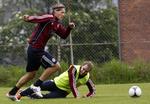 Forsvarsspiller. Jannik Vestergaard er født i København og har spillet ungdomsfodbold i Frem, KB og Brøndby. I 2010 rejste han til tyske Hoffenheim. 
