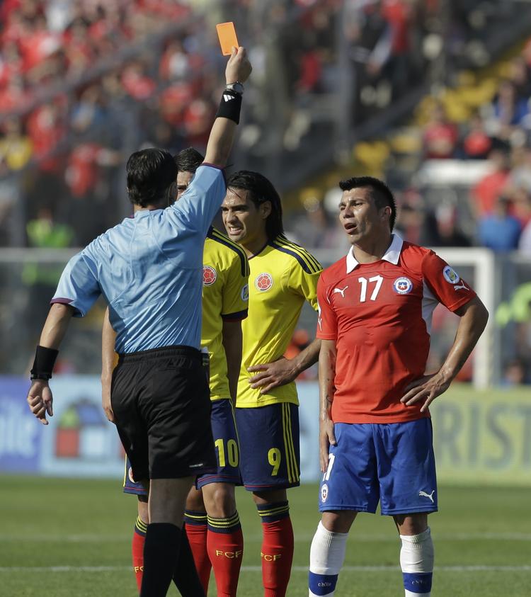 Genkendelse. Gary Medel er vant til at se rødt. 