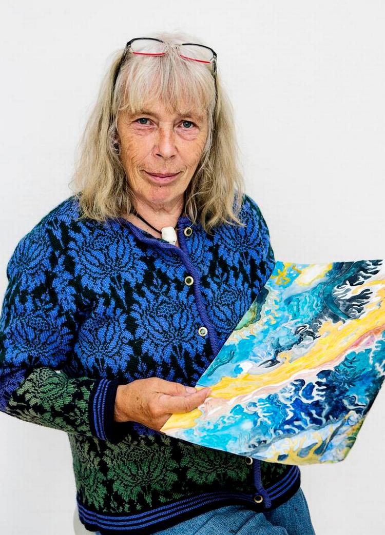 Farverig. Margrethe Agger er kendt for det eksplosive og fabulerende. 