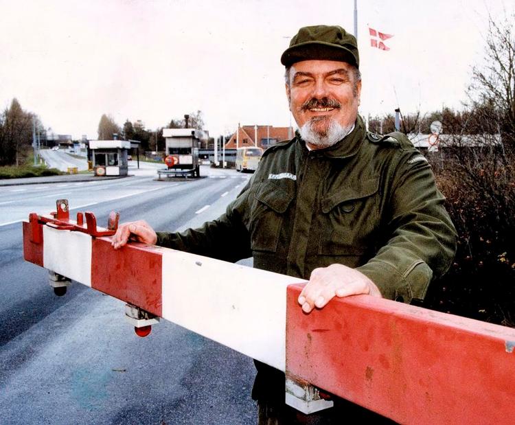 Grænseoverskridende. Hans Frede Fleggaard har været pioner i grænsehandlen ved den dansk-tyske grænse, hvor hans koncern har omkring 1000 ansatte. 