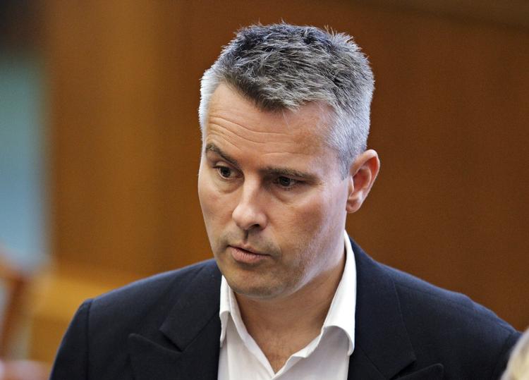 Kampdag. Meget tyder på at den socialdemokratiske æra er ved at være ovre, skriver Brian Esbensen efter Socialdemokraternes reaktion på protesterne i forbindelse med 1. maj. 