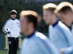 Chefen. Joachim Löw har været landstræner siden 2006, hvor han blev forfremmet fra sin position som assistent for Jürgen Klinsmann. 