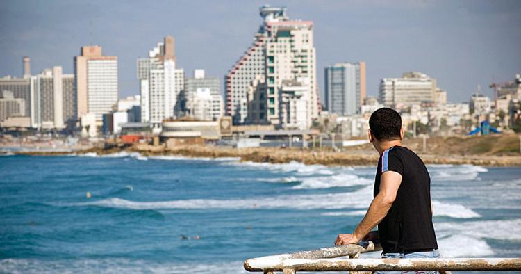 Prestige. Meb bygningen af et stort pariserhjul bliver Tel Aviv nu også en af de byer i verden, hvor du kan prøve den eftertragtede forlystelse. 