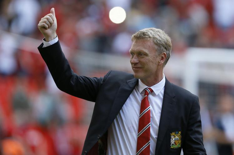 vanskeligt. Med sejren i Community Shield mod Wigan kunne den nye Manchester United-træner, David Moyes, hente sit første trofæ med klubben. 
