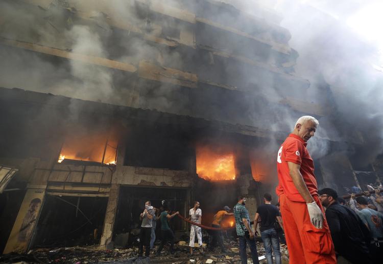 Angreb. En sunniislamistisk gruppe, der kalder sig Aishas Brigader, siger i en erklæring, at den står bag bomben, som var rettet mod Hizbollah. 