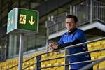 NEDRYKKER. At det er dyrt at rykke ud af Superligaen, må træner Johnny Mølbys arbejdsgivere konstatere. 
