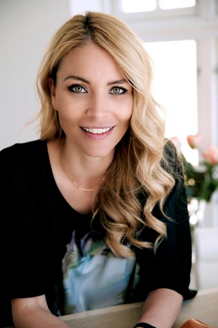Vært. 36-årige Eva Harlou skal styre slagets gang i 'X Factor' fredag efter fredag. Hun overtager efter Signe Molde. 