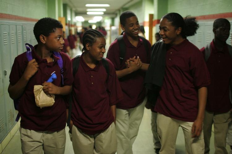 Kunst. Professor Claudia Brodsky fra Princeton University  lånte en dvd-boks med tv-serien 'The Wire' af en kollega. Hun blev ikke bare grebet af den, men måtte også erkende at det var et virkeligt kunstværk. 