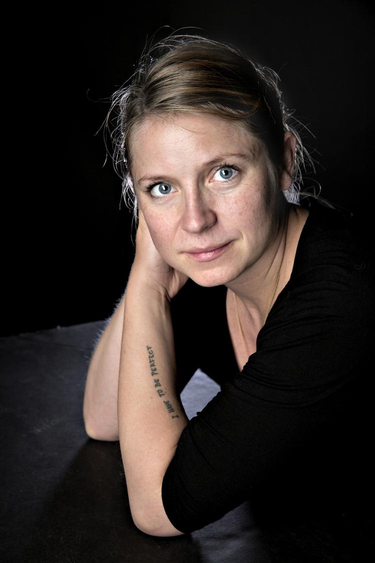 Nomineret. Tidligere i år var Gudrun Hasle nomineret til årets bedste udstilling af Foreningen af Danske Kunstkritikere for soloudstillingen 'Modsmerte' på Museet for Samtidskunst i Roskilde. 