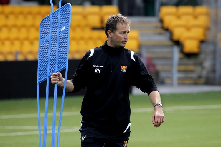 Superliga. FCNs Kasper Hjulmand roser FC Midtjylland. 